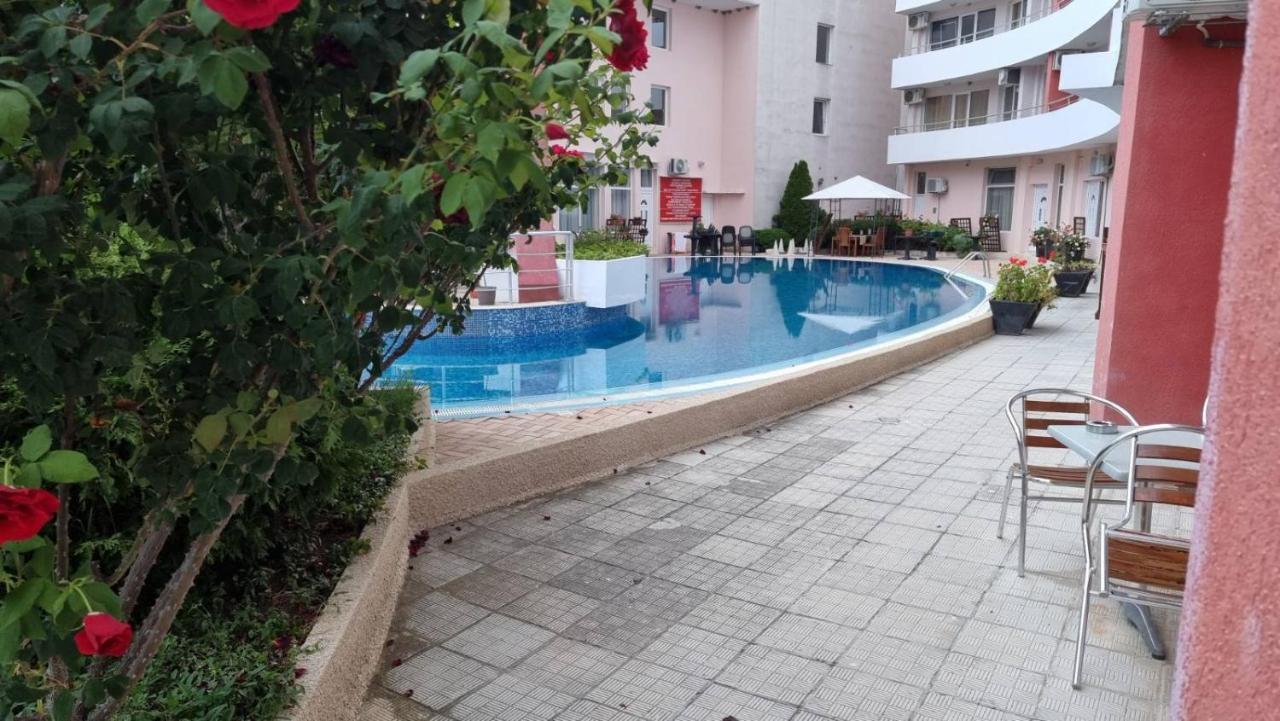 Бутикови Студиа Брита Kranevo Exterior foto