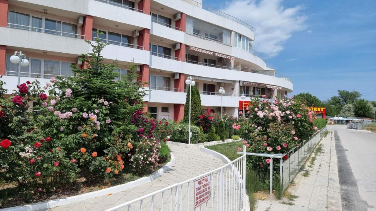 Бутикови Студиа Брита Kranevo Exterior foto